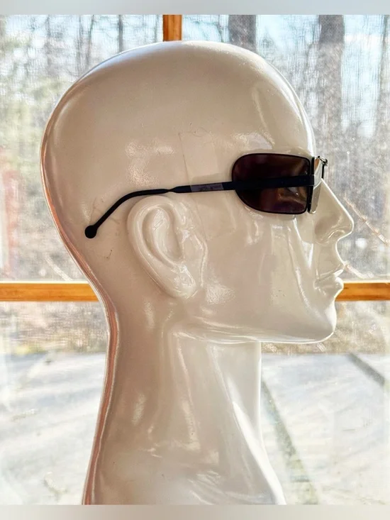 LA Eyeworks Black Rectangular Sunglasses with Side Shields, Unisex - Picture 7 of 14